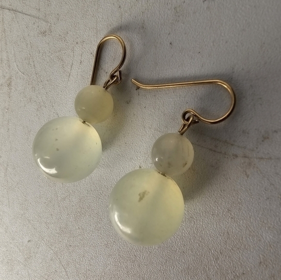 Vintage pair‎ of jade earrings - Picture 3 of 3